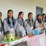 स्थानीय सरस्वती विद्या मंदिर में विज्ञान मेले का भव्य आयोजन, 78 वैज्ञानिक मॉडल बने आकर्षण का केंद्र गढ़वा