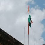 कस्तूरबा विद्यालय में उल्टा फहराया तिरंगा, क्षेत्र में मचा बवाल
