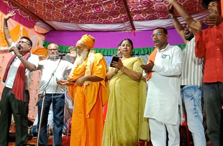 मझिआंव में दुर्गा पूजा के अवसर पर रामलीला…