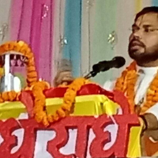 मांस-मदिरा मनुष्य का आहार नहीं । मनुष्य को…